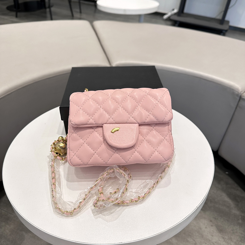 bag designer bag luxury Crossbody bag Shoulder bag women Handbag Sewing design Fashion large capacity Luxury banquet Wallet leisure Celebrities gift style, White
bag designer bag luxury Crossbody bag Shoulder bag women Handbag Sewing design Fashion large capacity Luxury banquet Wallet leisure Celebrities gift style, White