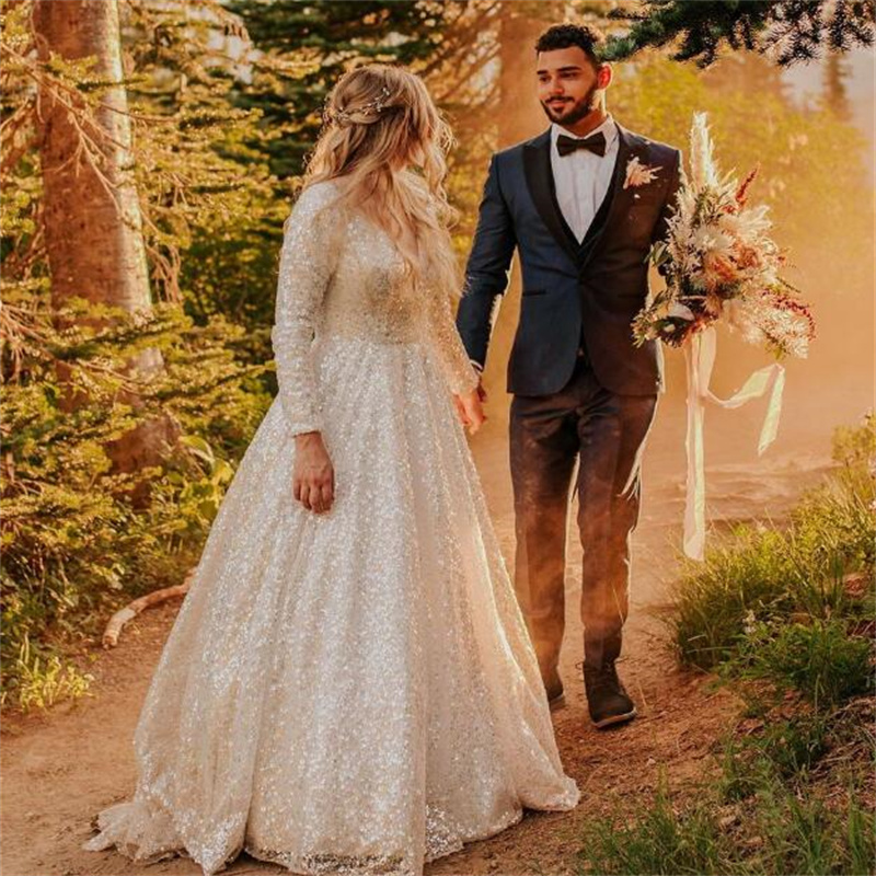 Bling Sequin Wedding Dress 2023 Sexy V Neck Country Outdoor Bridal Gowns Floor Length Long Sleeve Garden Backless Sparkle Bride Vestidos De Novia hipp