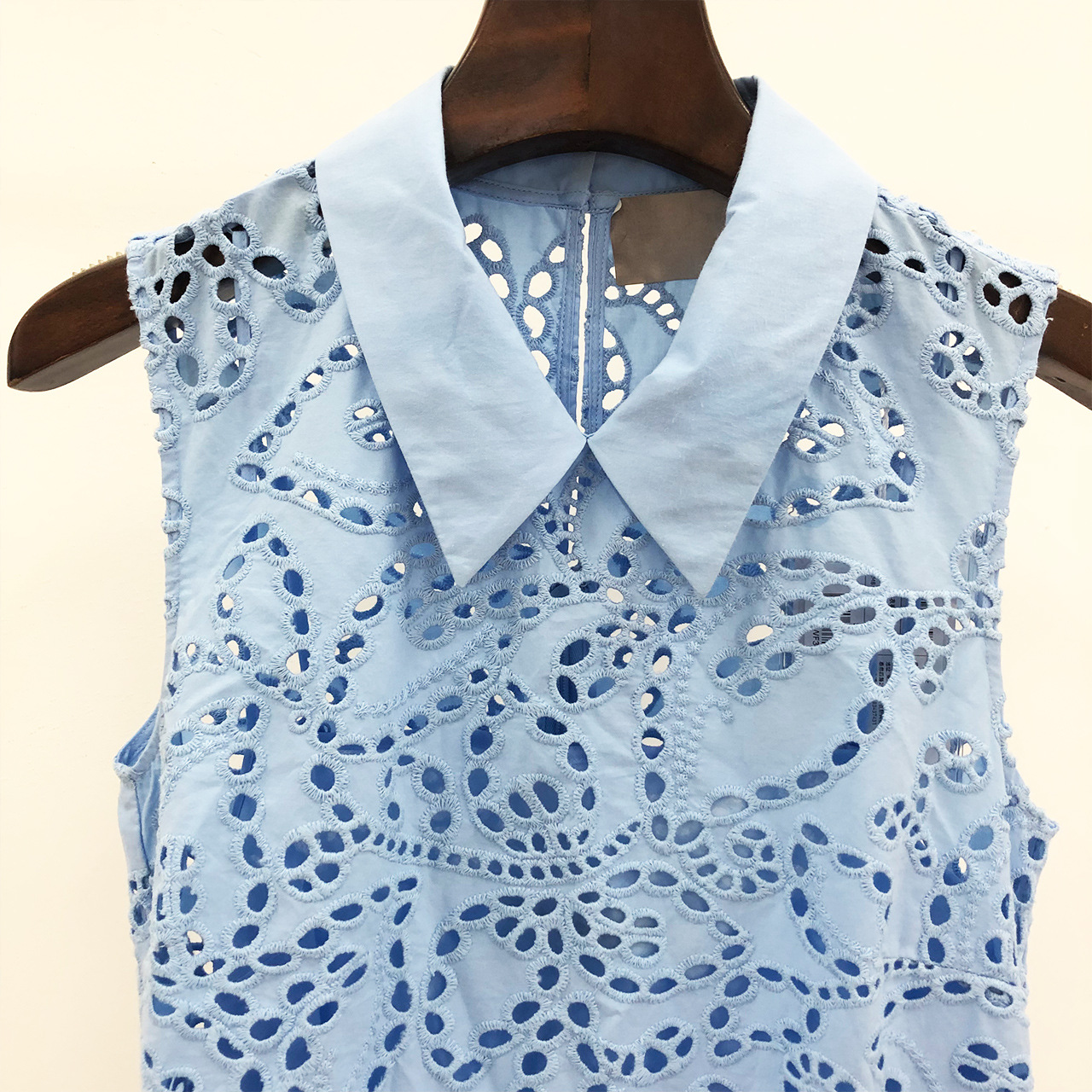 Casual Dresses S-elf Portrait Embroidered Hollow Blue Sleeveless Sweet Slim Dress