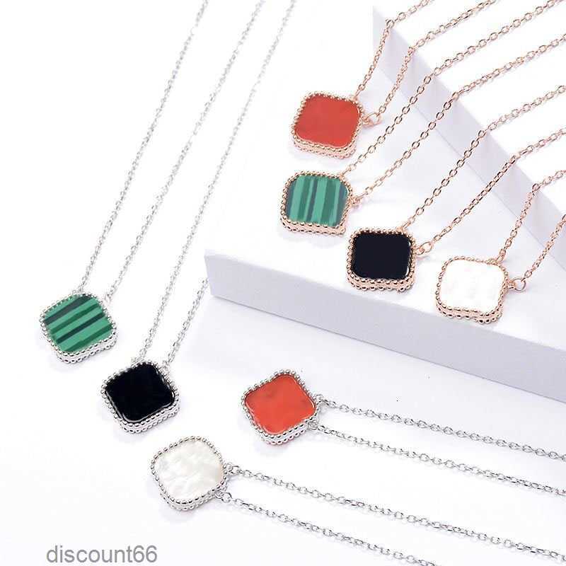 Clovers necklace designer women have chains four leaf necklace luxury womens jewelry trendy necklaces for teen girls aesthetic pendants necklaces designersJQVX
Clovers necklace designer women have chains four leaf necklace luxury womens jewelry trendy necklaces for teen girls aesthetic pendants necklaces designersJQVX