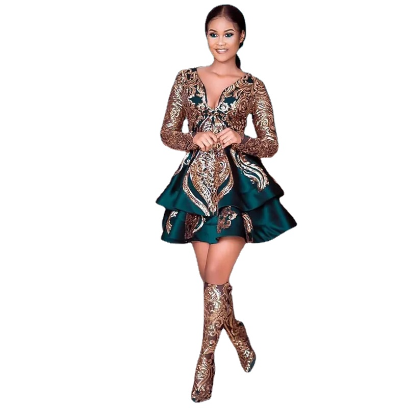 Dark Green Mini Homecoming Dresses Deep V Neck Long Sleeve Gold Appliques Cocktail Dress Above Knee Length Satin Prom Party Gowns, Same as picture
Dark Green Mini Homecoming Dresses Deep V Neck Long Sleeve Gold Appliques Cocktail Dress Above Knee Length Satin Prom Party Gowns, Same as picture