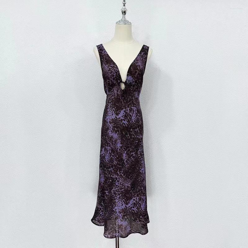 Casual Dresses Fyion Bohemian Vacation Leopard Silk Dress Women Summer Party Runway Fashion Print Sexy V-Neck Sleeveless