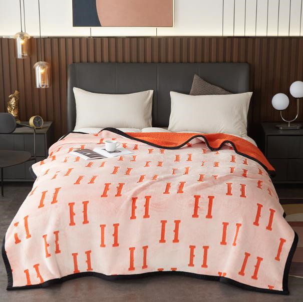 Blanket Wholesale Thickened Mink Fur Fabric Double Flannel Air Conditioning Blanket Bed Sheet Raschel Sofa Cover Blanket Top Quality Best quality