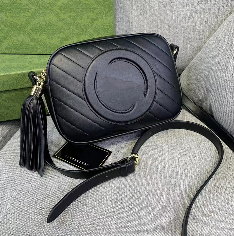 Designer Shoulder Bags Tote bag Luxury Crossbody Tote Bags For Women Leather Shopper Small Flap Handbags gift Support wholesale Fashion shopping High quality New, White
Designer Shoulder Bags Tote bag Luxury Crossbody Tote Bags For Women Leather Shopper Small Flap Handbags gift Support wholesale Fashion shopping High quality New, White