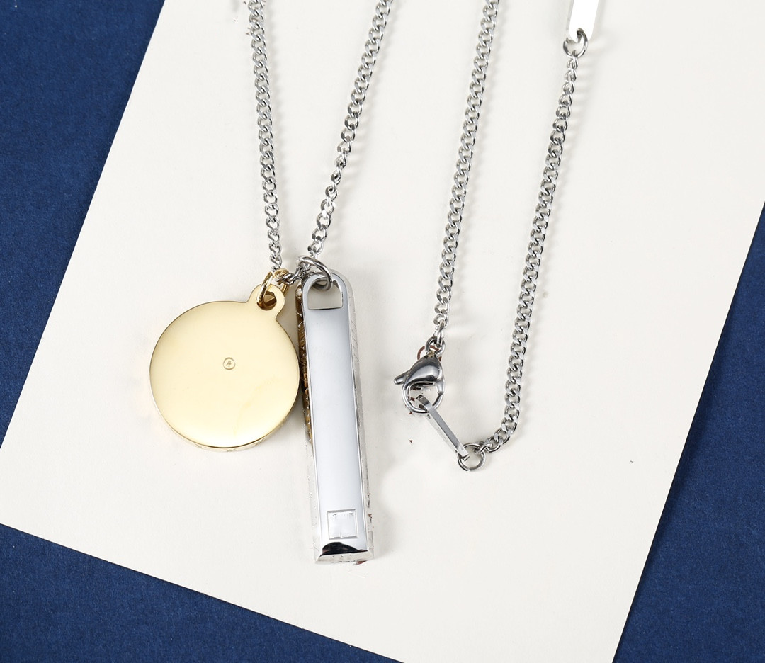 stainless steel love necklaces pendants fashion choker necklace women men Lover neckalce jewelry gift
stainless steel love necklaces pendants fashion choker necklace women men Lover neckalce jewelry gift