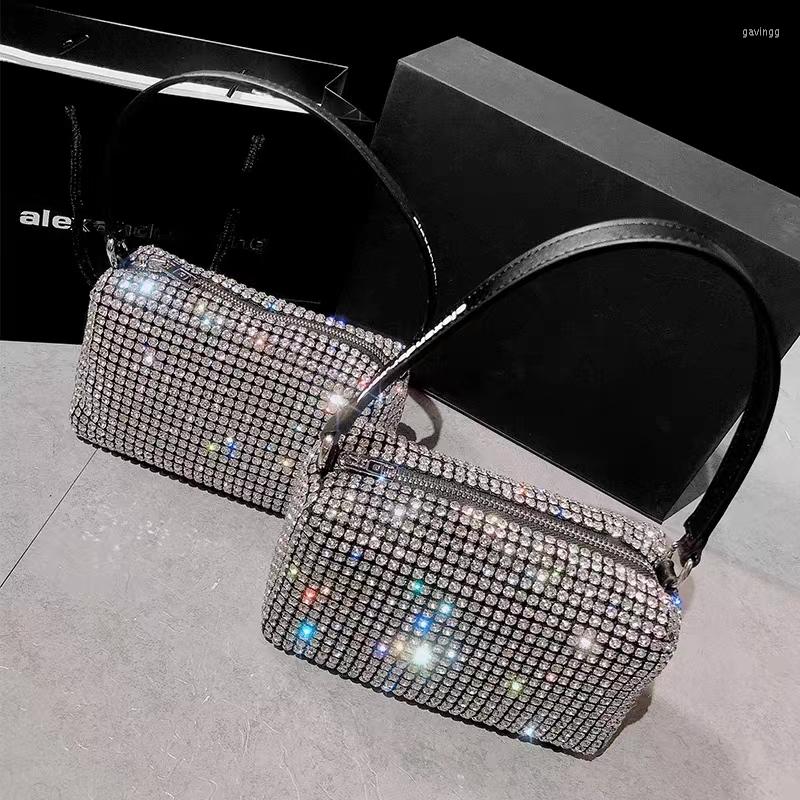 Aw Mountain King Rhineau Bag Female Dinner Full Of Diamond High Texture Hand Underarm, Black
Aw Mountain King Rhineau Bag Female Dinner Full Of Diamond High Texture Hand Underarm, Black