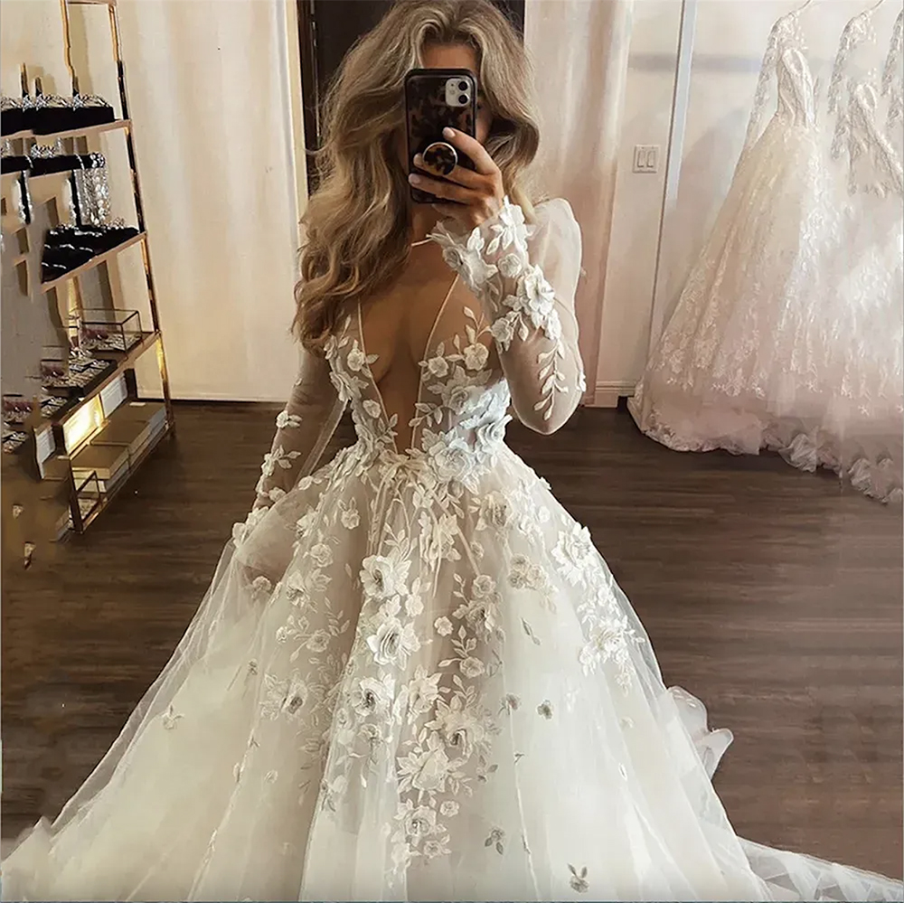 2023 Boho Dresses Long Sleeves 3D Floral Lace Applique Plunging V Neck A Line Beach Wedding Gown Plus Size vestido de novia 0509