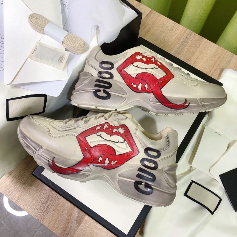 Mickey Dingdang Cat Daddy Shoes High Quality g Family Cartoon Casual Thick Sole Elevated Sports Shoes Men's and Women's ins Genuine Leather, #21
Mickey Dingdang Cat Daddy Shoes High Quality g Family Cartoon Casual Thick Sole Elevated Sports Shoes Men's and Women's ins Genuine Leather, #21