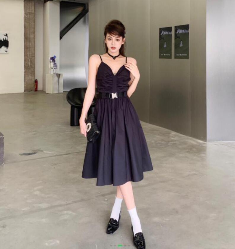 New Woman Casual Dresses Sleeveless With Thin Sling Summer Womens Slim Dress Designer Women Long Skirt -L Highly Quality, Black
New Woman Casual Dresses Sleeveless With Thin Sling Summer Womens Slim Dress Designer Women Long Skirt -L Highly Quality, Black