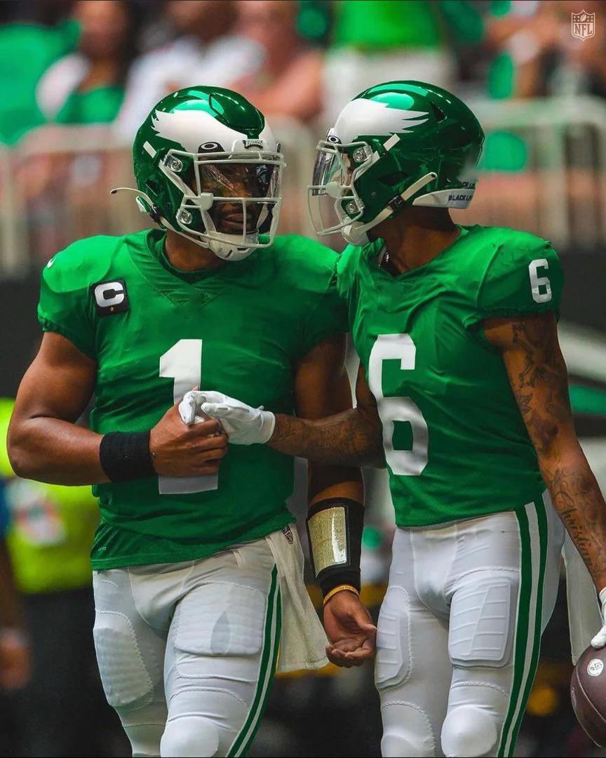 2023 Kelly Green Jalen Hurts Philadelphias Eagles''1 Football Jerseys A.J. Brown Miles Sanders DeVonta Smith Jason Kelce Haason Reddick, As pic
2023 Kelly Green Jalen Hurts Philadelphias Eagles''1 Football Jerseys A.J. Brown Miles Sanders DeVonta Smith Jason Kelce Haason Reddick, As pic