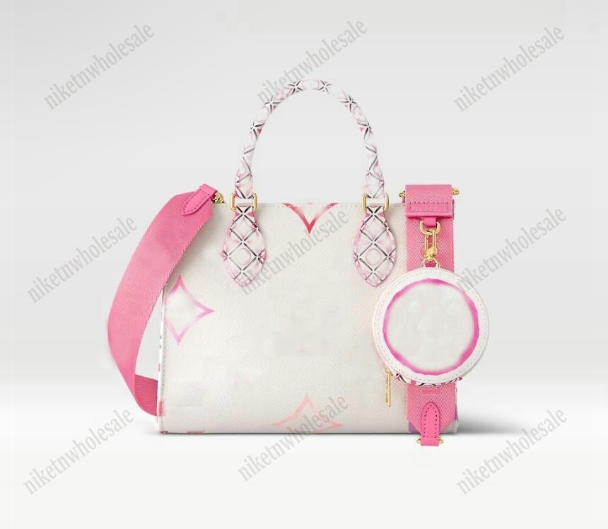 2023 By The Pool M22976 ONTHEGO PM Tote Bag Pastel color Womens Designer Handbag Giant Monograms pattern Shoulder Bag ON THE GO Mini 25cm, Color-01
2023 By The Pool M22976 ONTHEGO PM Tote Bag Pastel color Womens Designer Handbag Giant Monograms pattern Shoulder Bag ON THE GO Mini 25cm, Color-01