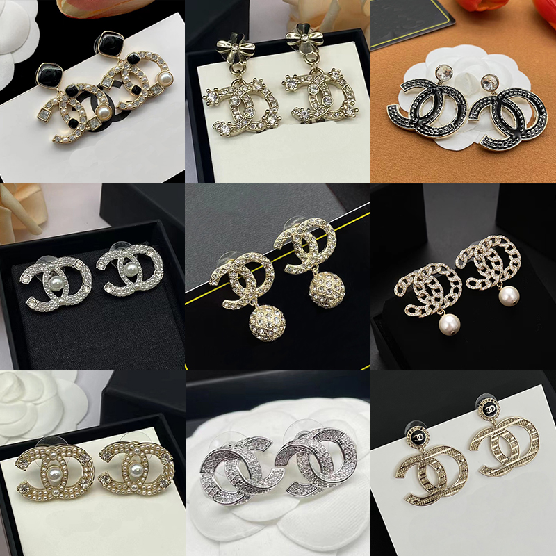 Brand Classic Crystal Charm Earrings Fashion New Pearl CC Earrings for Women Luxury S925 Silver Needle Designer Earrings Jewelry
Brand Classic Crystal Charm Earrings Fashion New Pearl CC Earrings for Women Luxury S925 Silver Needle Designer Earrings Jewelry