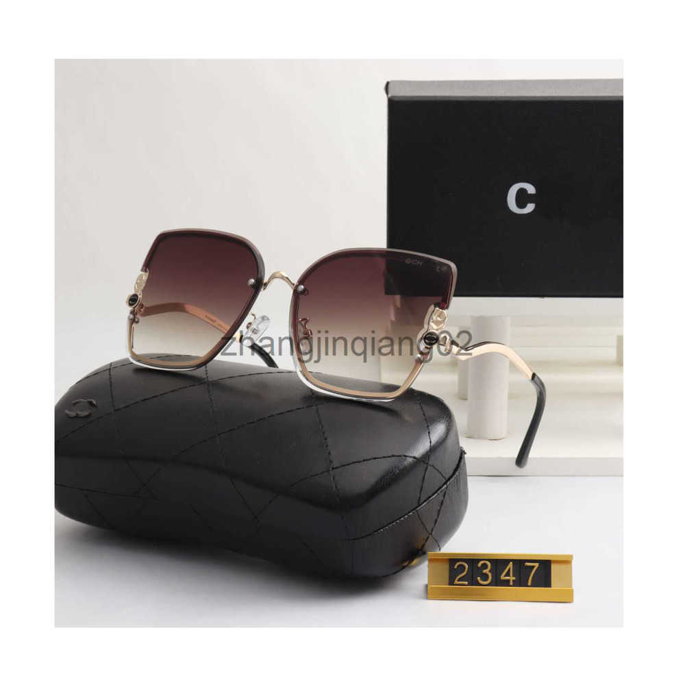 Designer Channel Sunglasses Cycle Luxurious Fashion Sports Polarize Sunglass Men Women New Vintage Baseball Summer Beach Driving Oversized Tea Sun Glasses
Designer Channel Sunglasses Cycle Luxurious Fashion Sports Polarize Sunglass Men Women New Vintage Baseball Summer Beach Driving Oversized Tea Sun Glasses