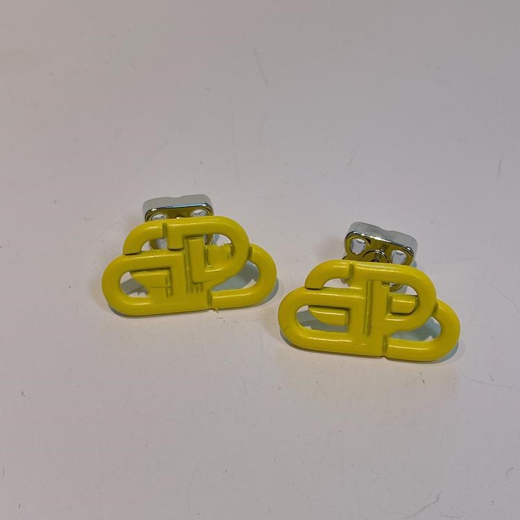 Design sense double B letter stud female red dripping oil glaze couple gold and silver vintage stud
Design sense double B letter stud female red dripping oil glaze couple gold and silver vintage stud