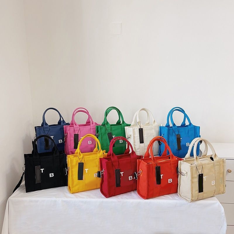 Large capacity designer bag canvas traveler bags for womens shopping traveling sac luxe short handle zipper colorful pink blue the tote bags chic XB040 E23, 9#
Large capacity designer bag canvas traveler bags for womens shopping traveling sac luxe short handle zipper colorful pink blue the tote bags chic XB040 E23, 9#