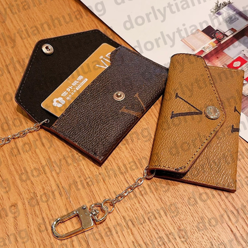 Designer Keychain Wallet Key Ring Pouch Luxury Key Chains Card Holder Headset Lipstick Bag Coin Bag Pendant Fashion Envelope Charm Accessories Men Women Gift
Designer Keychain Wallet Key Ring Pouch Luxury Key Chains Card Holder Headset Lipstick Bag Coin Bag Pendant Fashion Envelope Charm Accessories Men Women Gift