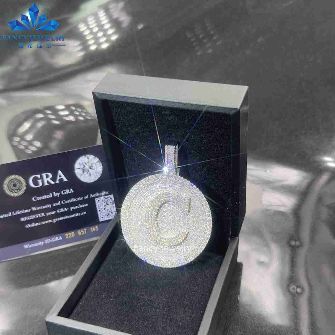 Iced Out Moissaite Pendant Hip Hop Jewelry Custom Name Round Fully Bling Moissanite Bling Letter c 925 Silver Necklace Pendant
Iced Out Moissaite Pendant Hip Hop Jewelry Custom Name Round Fully Bling Moissanite Bling Letter c 925 Silver Necklace Pendant