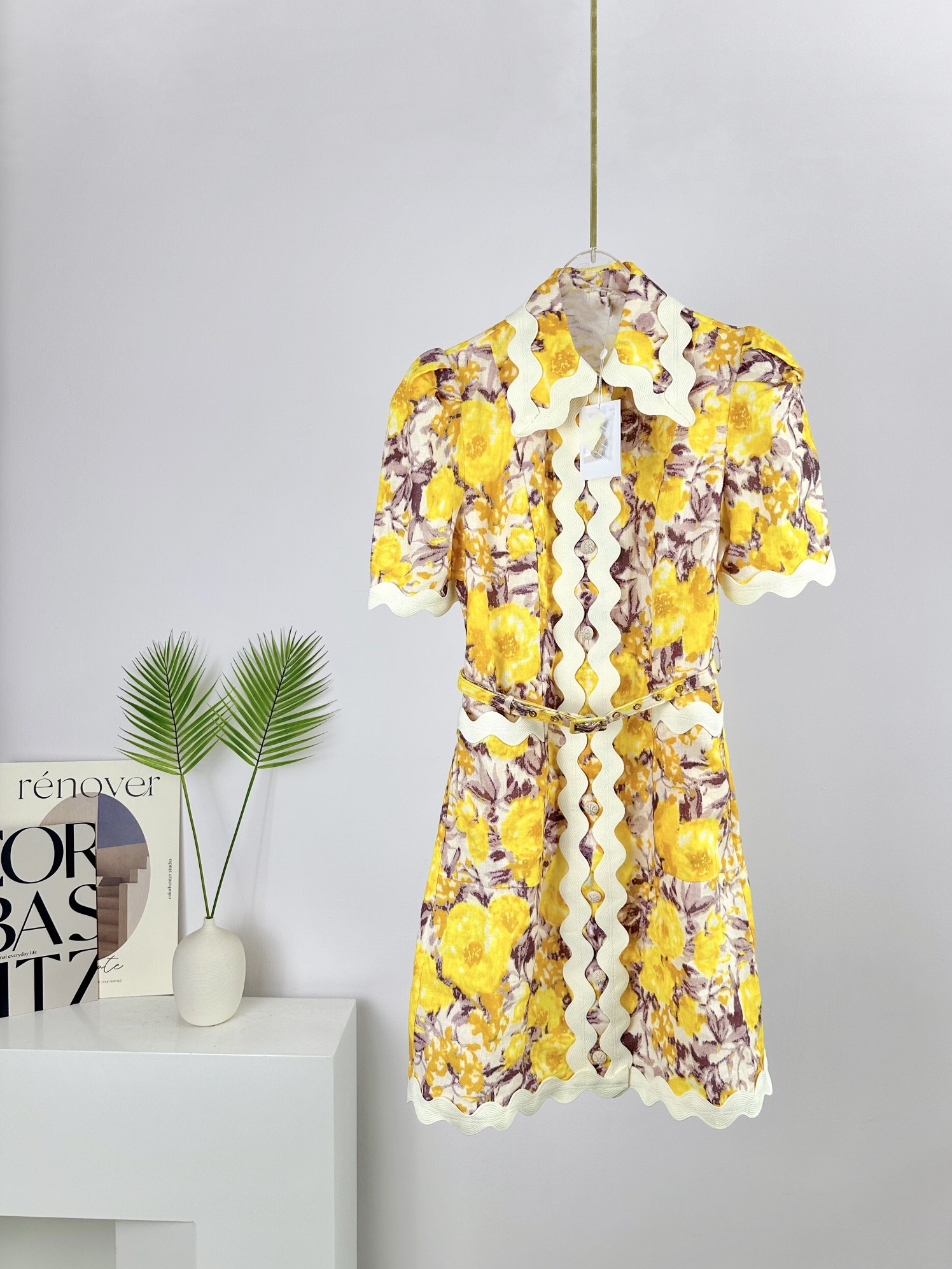 Australian Designer Dress 2023 Spring/Summer New HIGH TIDE Wave Lace Mini Dress, Multi
Australian Designer Dress 2023 Spring/Summer New HIGH TIDE Wave Lace Mini Dress, Multi