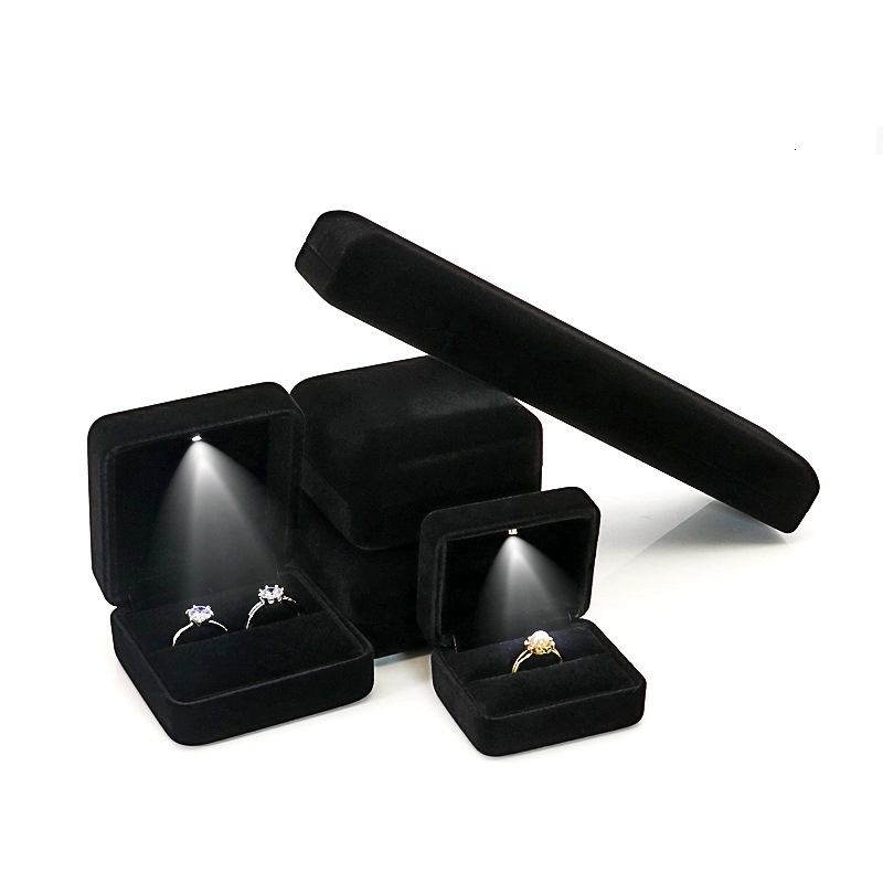 Jewelry Boxes Velvet LED Jewellery Box Wedding Ring Pendant Earring Jewelry Display Packaging Cases with Custom Jewellery Gift Box Cases 230616
