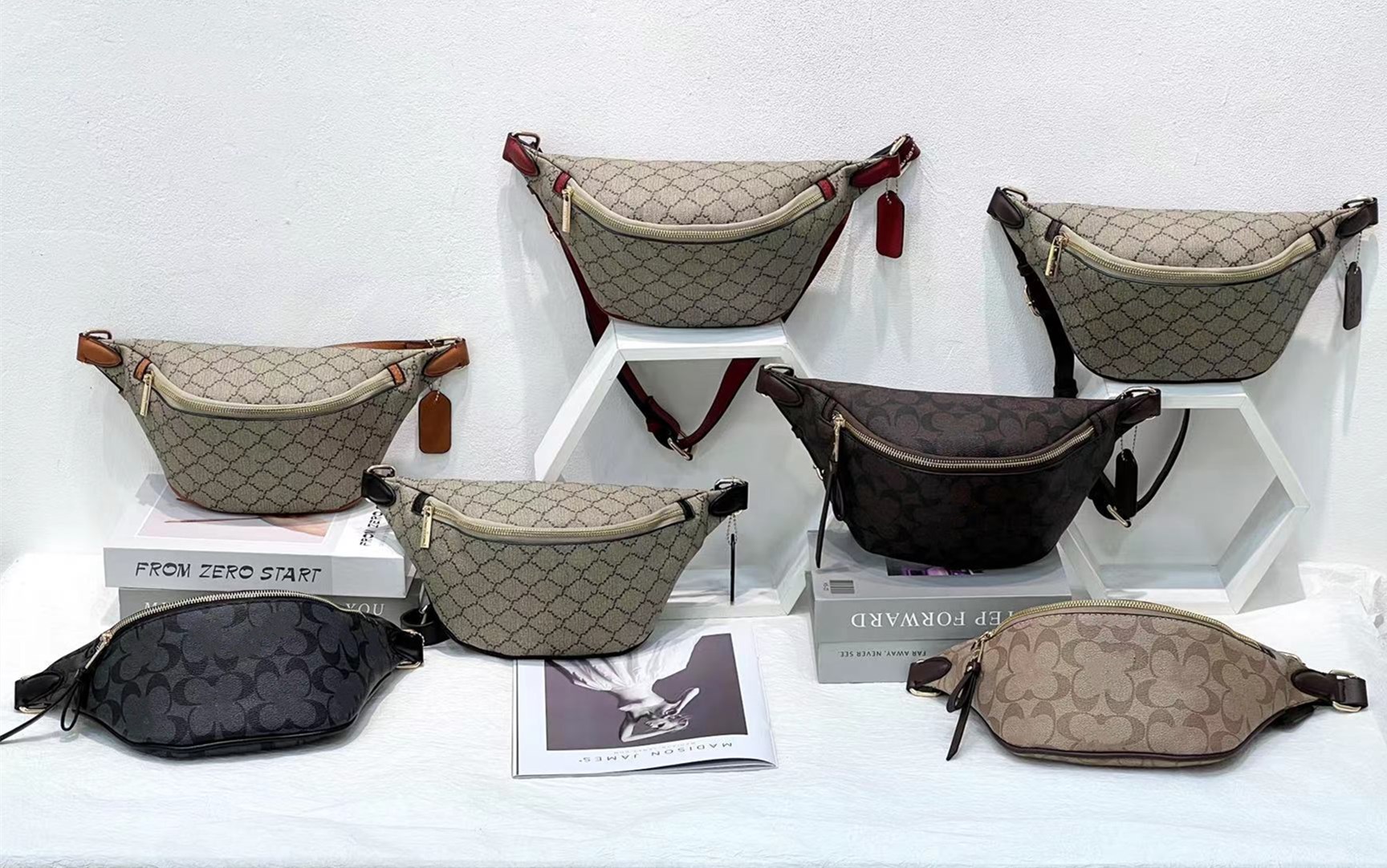 Avenue Sling Bag Men's Chest Bag Ophidias Designer Leather Shoulder Luxury Designer Crossbodys Bag Wallet Purse Messenger Handbag Tote Sports Backpack
Avenue Sling Bag Men's Chest Bag Ophidias Designer Leather Shoulder Luxury Designer Crossbodys Bag Wallet Purse Messenger Handbag Tote Sports Backpack