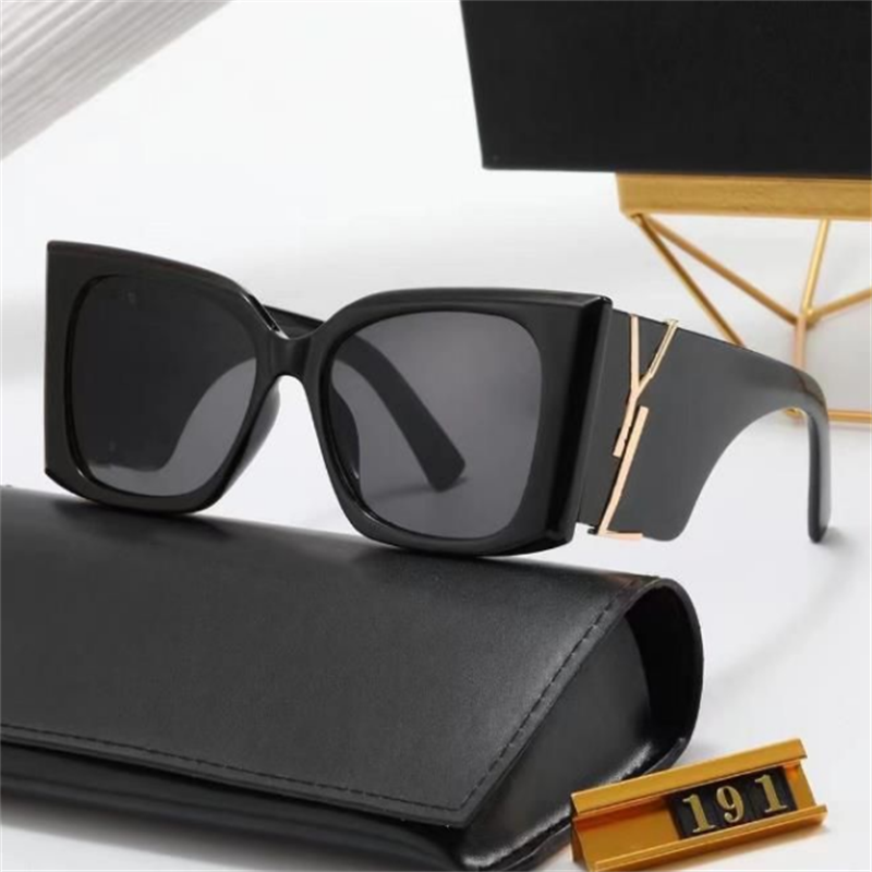 Designer Sunglasses Women Men Glasses Metal Luxury Sunglasses Fashion Summer Eyewear With Box UV Protection
Designer Sunglasses Women Men Glasses Metal Luxury Sunglasses Fashion Summer Eyewear With Box UV Protection