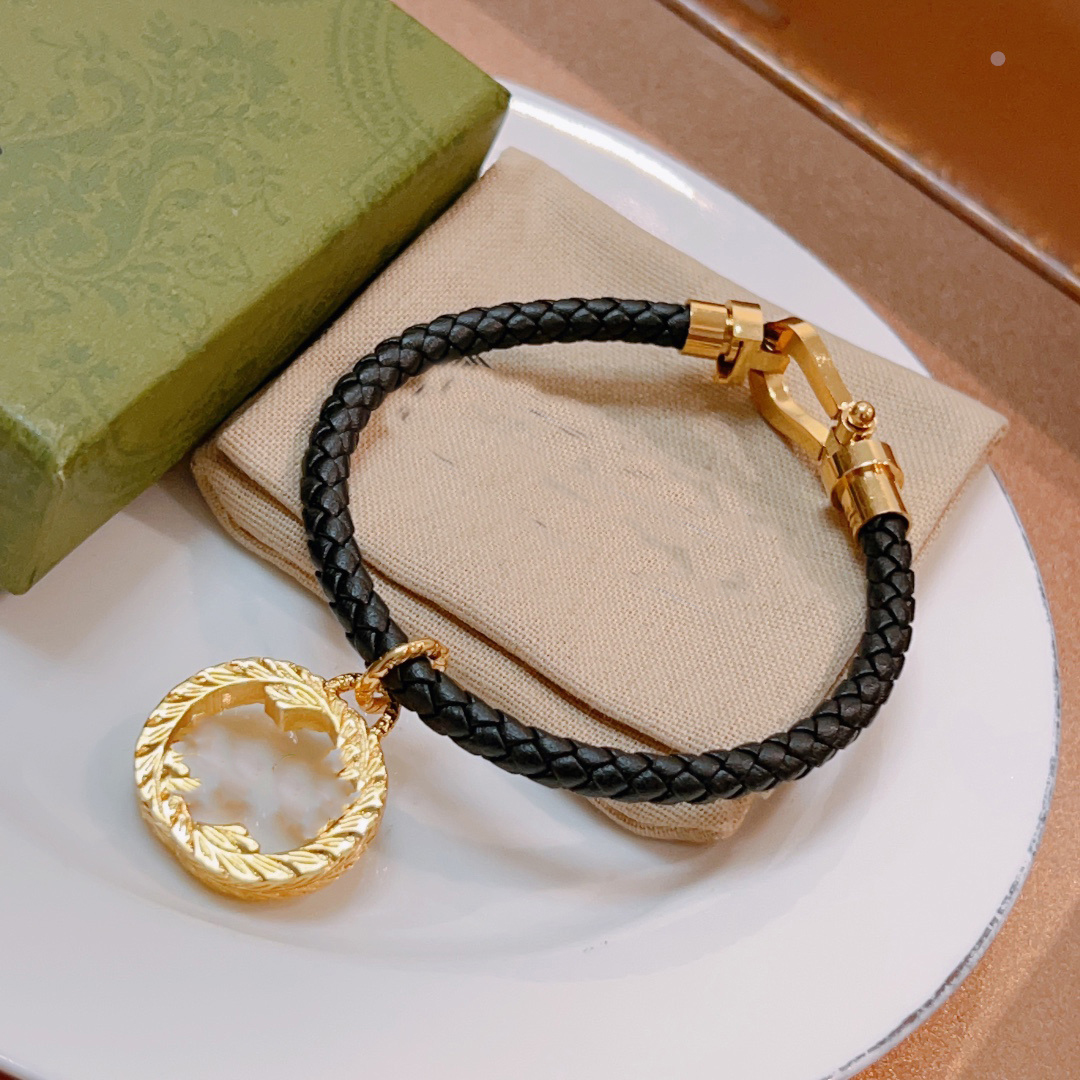 Designer GGity Charm Luxury Bracelets Double G Fashion Jewelry Women Chain Metal Bracelet Pearl for Woman Chains onjh
Designer GGity Charm Luxury Bracelets Double G Fashion Jewelry Women Chain Metal Bracelet Pearl for Woman Chains onjh