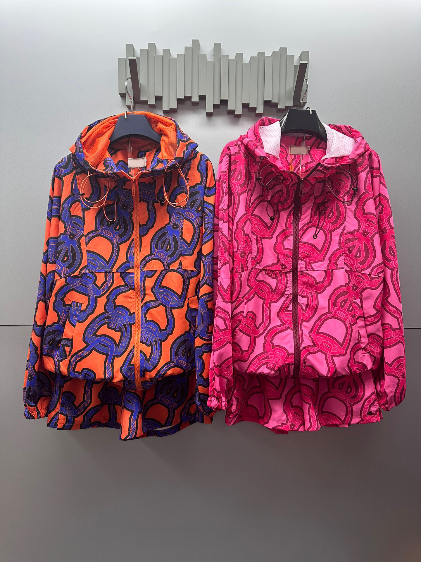 New Two Piece Dress 2pcs Shorts Tracksuits Women's Casual Print Two Piece Shorts Loose Hoodie Long Sleeve Sweatshirts And Elasticity Shorts Sweatshirt Suits, Pink
New Two Piece Dress 2pcs Shorts Tracksuits Women's Casual Print Two Piece Shorts Loose Hoodie Long Sleeve Sweatshirts And Elasticity Shorts Sweatshirt Suits, Pink