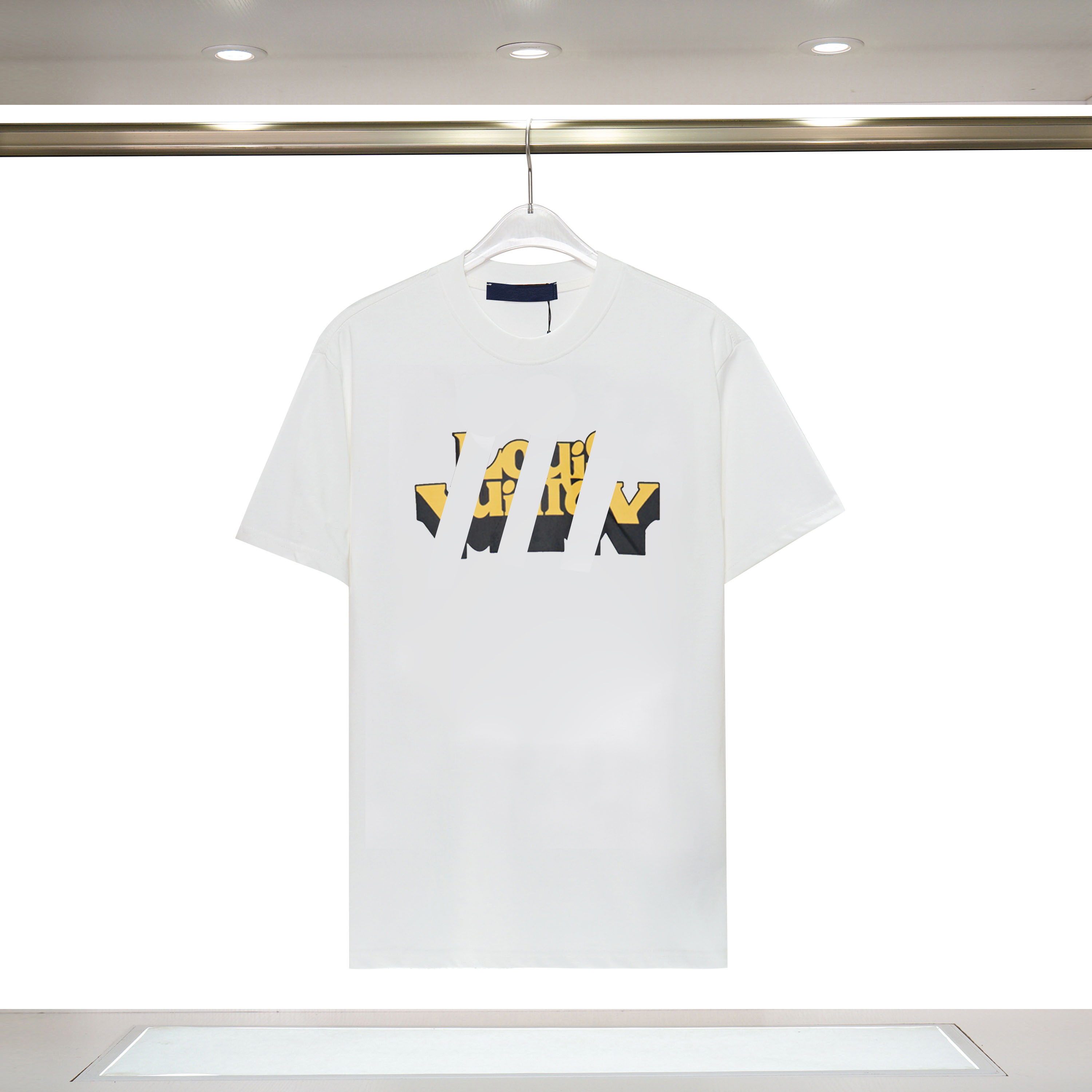 Mens T-Shirts Men T Shirt Designer Tees Casual Man Womens Loose Tees With Letters Print Short Sleeves Top Cotton Luxury Summer CHD2306174, White
Mens T-Shirts Men T Shirt Designer Tees Casual Man Womens Loose Tees With Letters Print Short Sleeves Top Cotton Luxury Summer CHD2306174, White
