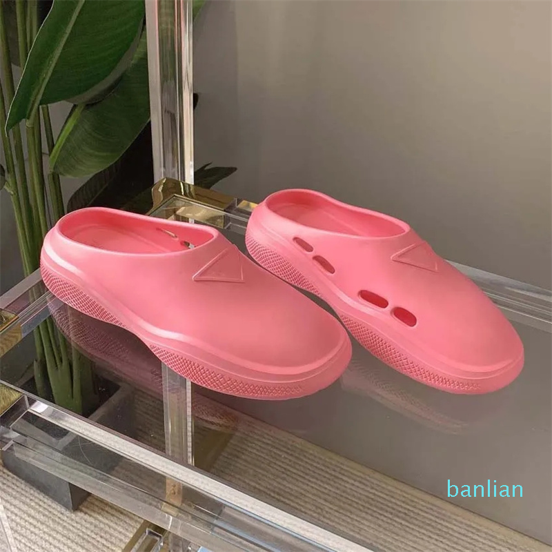 Designer Fashion Sandal Womens Slipper Foam rubber mules Hollow Pattern Slippers Transparent Materials Sandal Rubber Flats Slipper, #7
Designer Fashion Sandal Womens Slipper Foam rubber mules Hollow Pattern Slippers Transparent Materials Sandal Rubber Flats Slipper, #7