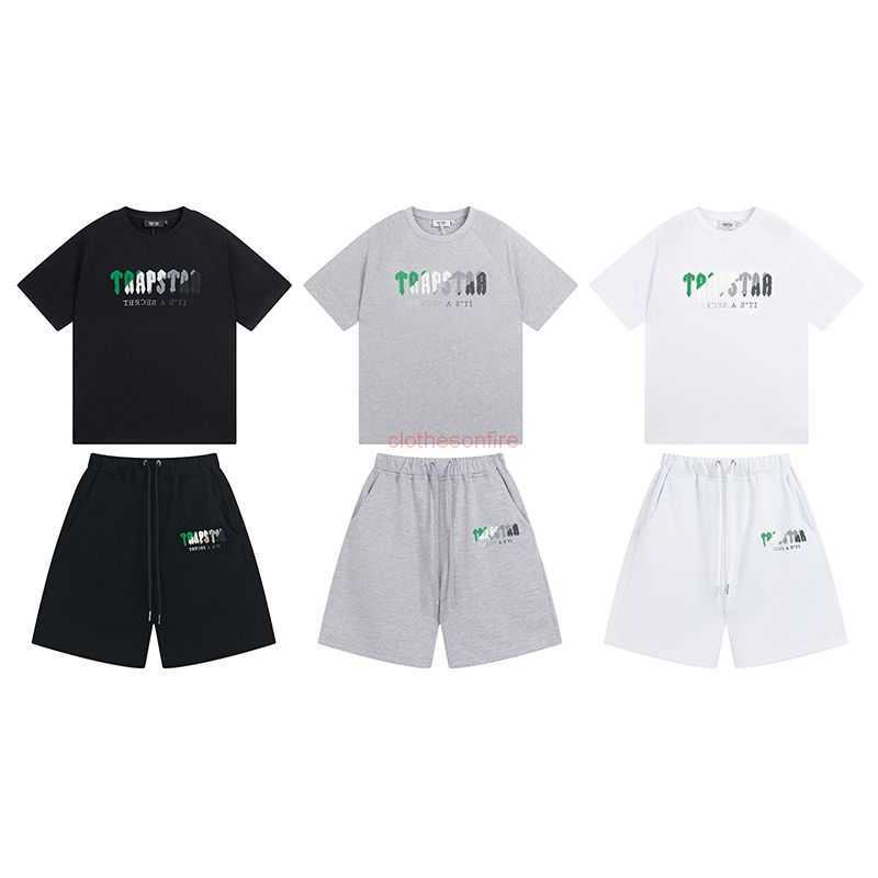 Designer Fashion Clothing Tees Tsihrts Shirts Trapstar Green White Towel Embroidery Street Fashion Ins Cotton Loose Short Sleeve Shorts Sports Set Summer Rock Hip h, White coat
Designer Fashion Clothing Tees Tsihrts Shirts Trapstar Green White Towel Embroidery Street Fashion Ins Cotton Loose Short Sleeve Shorts Sports Set Summer Rock Hip h, White coat