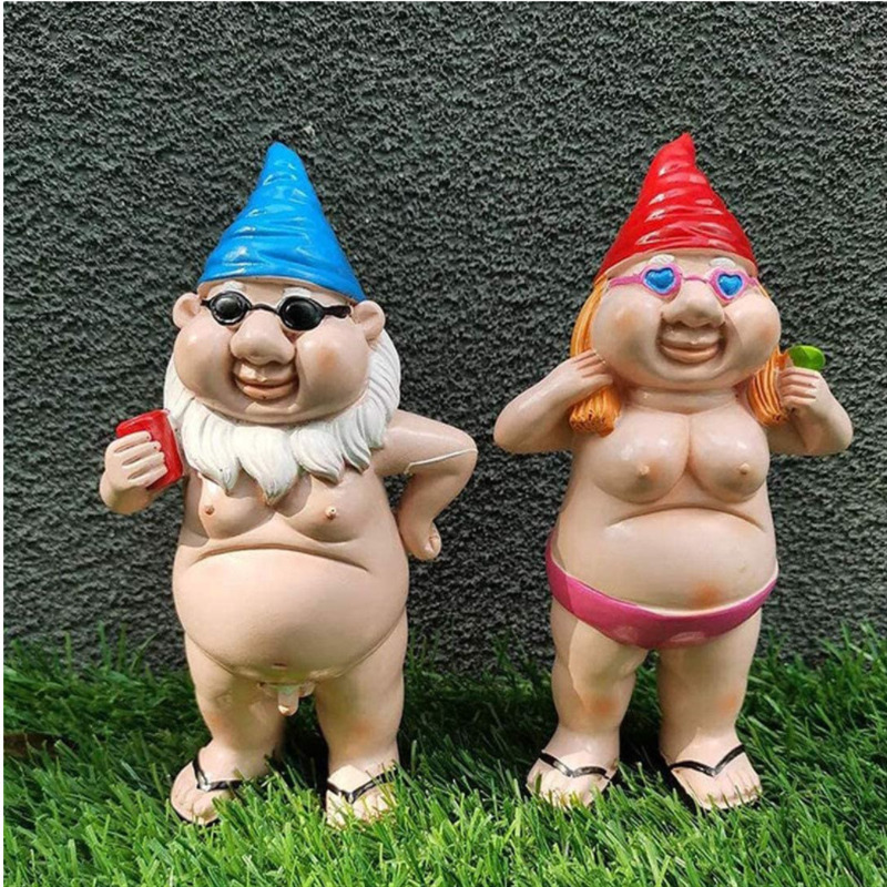 Garden Decorations Garden Funny Figure Statue Decoration Naughty Goblin Resin Gnome Naked Dwarf Christmas For Lawn Grass Sculpture Ornament 230617