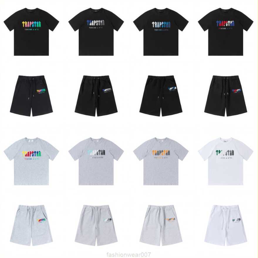 Designer Fashion Clothing Tees Tsihrts Shirts Trendy Trapstar Rainbow Letter Gradient Towel Embroidery Short Sleeve Tshirt Fog High Street Shorts Set Rock Hip hop C, 609 t-shirt - grey
Designer Fashion Clothing Tees Tsihrts Shirts Trendy Trapstar Rainbow Letter Gradient Towel Embroidery Short Sleeve Tshirt Fog High Street Shorts Set Rock Hip hop C, 609 t-shirt - grey