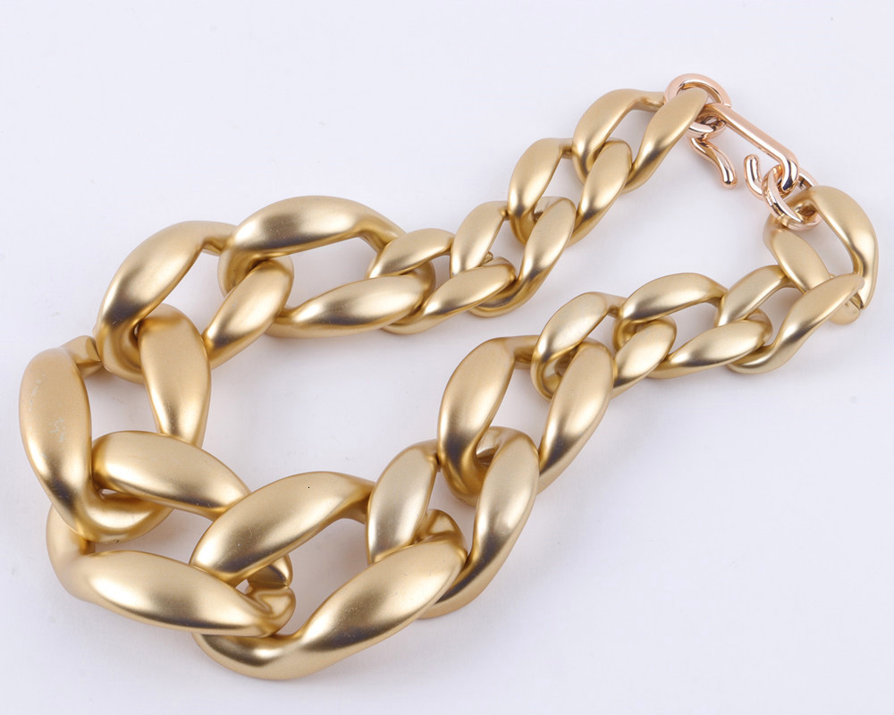Pendant Necklaces FishSheep Statement Matte Gold Color Acrylic Big Chain Choker Necklace for Women Vintage Resin Chunky Pendant Collar Jewelry 230617