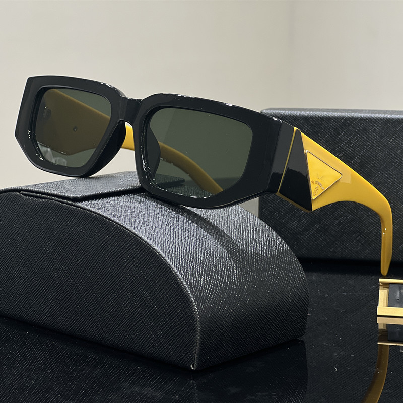 designer sunglasses women men sunglasses New Hot Fashion outdoor UV400 Traveling sun glasses Classic Eyewear Unisex Goggles sports driving Multiple style Shades
designer sunglasses women men sunglasses New Hot Fashion outdoor UV400 Traveling sun glasses Classic Eyewear Unisex Goggles sports driving Multiple style Shades