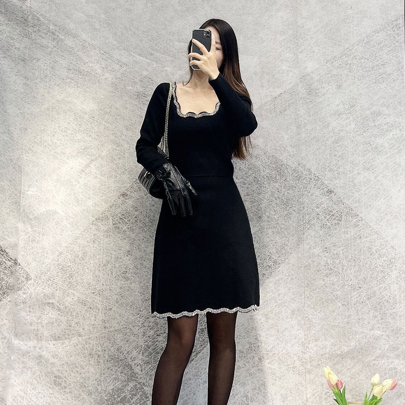 Casual Dresses S-andro Round Neck Flare Dress Rhinestone Fit A-line Mini Dress for Women2023New