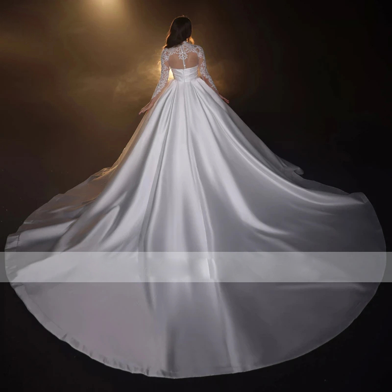 Classic Strapless Ball Gown Wedding Dresses with Jacket Appliques Beading Long Sleeves Princess Bridal Gown Pleat Satin Church Vestido de Novia