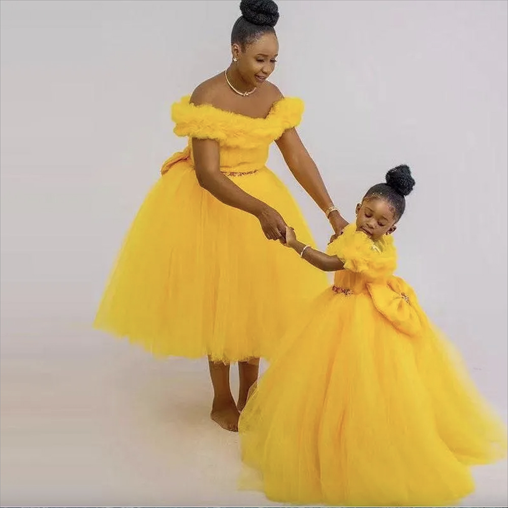 Yellow Puffy Little Kids Birthday Party Dresses Jewel Neck Ruffles Mother And Girl Princess Flower Girls Gowns Toddler Prom Dress 0509