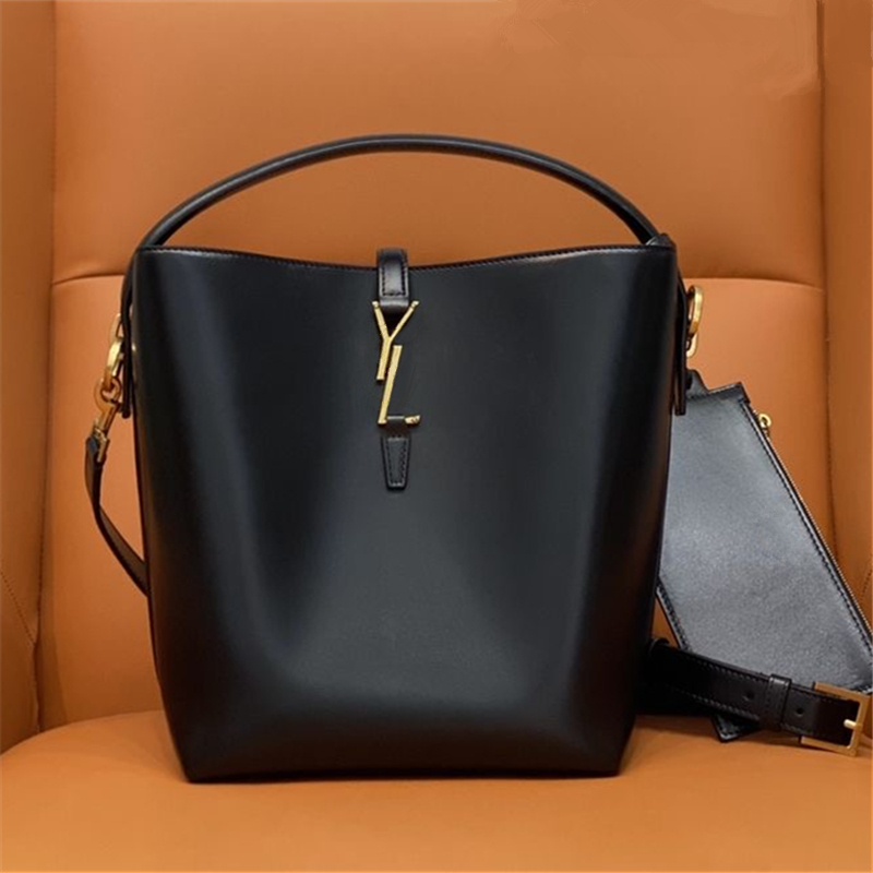 NEW LE 37 Fashion Designer Bag SHINY LEATHER BUCKET Shoulder Bag Women Tote 2-in-1 cross body Handbag mini Wallet Purse with box, Black
NEW LE 37 Fashion Designer Bag SHINY LEATHER BUCKET Shoulder Bag Women Tote 2-in-1 cross body Handbag mini Wallet Purse with box, Black
