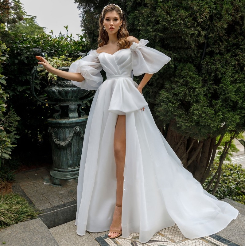2023 New Front Short Long Back Boho Wedding Dress Classic Short Sleeve Silt Organza Bride Party Gowns Summer Beach With Train Vestido De Novia