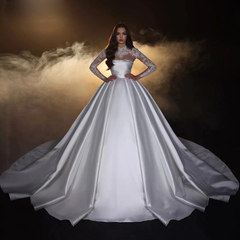 Classic Strapless Ball Gown Wedding Dresses with Jacket Appliques Beading Long Sleeves Princess Bridal Gown Pleat Satin Church Vestido de Novia