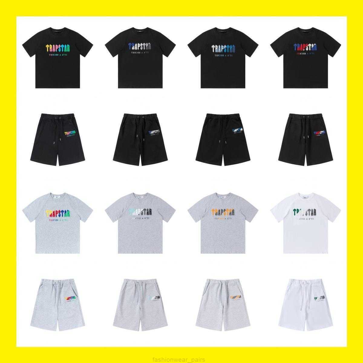 Designer Fashion Clothing Tees Tsihrts Shirts Trapstar Rainbow Letter Gradient Towel Embroidery Short Sleeve Tshirt Fog High Street Short Pants Set Rock Hip hop Cot, 8829 # t-shirt grey
Designer Fashion Clothing Tees Tsihrts Shirts Trapstar Rainbow Letter Gradient Towel Embroidery Short Sleeve Tshirt Fog High Street Short Pants Set Rock Hip hop Cot, 8829 # t-shirt grey