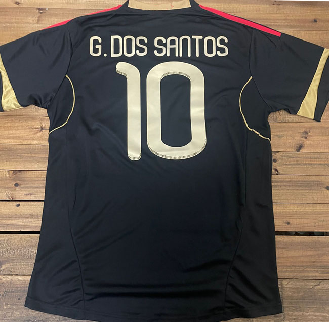 1986 Mexicos retro soccer jerseys national team HERNANDEZ CAMPOS Hugo Sanchez Negrete BLANCK classic vintage 2011 2012 football shirt de thailand jersey, 2012 away g.dos santos 10
1986 Mexicos retro soccer jerseys national team HERNANDEZ CAMPOS Hugo Sanchez Negrete BLANCK classic vintage 2011 2012 football shirt de thailand jersey, 2012 away g.dos santos 10