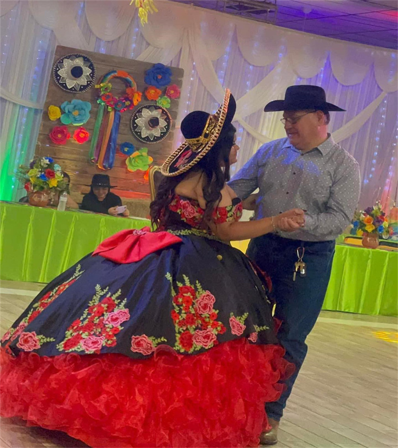 Luxury Black Quinceanera Dresses 2023 With Flowers Sweetheart Mexican Charro Birthday dress Vintage Sweet 15 Dress Corset Prom XV Debutante Vestidos 1