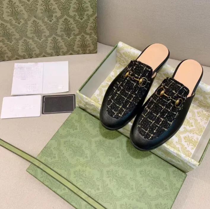 Slippers Slippers Designer Mules Slipper Women Loafers Genuine Leather Sandals ggity half drag Princetown Metal Chain cowhide men slides mBw, 01
Slippers Slippers Designer Mules Slipper Women Loafers Genuine Leather Sandals ggity half drag Princetown Metal Chain cowhide men slides mBw, 01