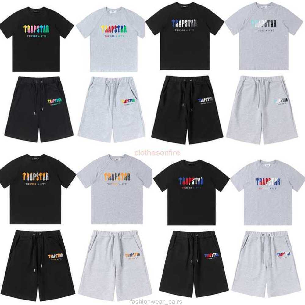 Designer Fashion Clothing Mens Tracksuits Tees Tshirts Shirts Shorts Trapstar Towel Embroidery Loose Short Sleeve Casual Shorts Set Mens Womens Round Neck Tshirt, Shipping fee
Designer Fashion Clothing Mens Tracksuits Tees Tshirts Shirts Shorts Trapstar Towel Embroidery Loose Short Sleeve Casual Shorts Set Mens Womens Round Neck Tshirt, Shipping fee