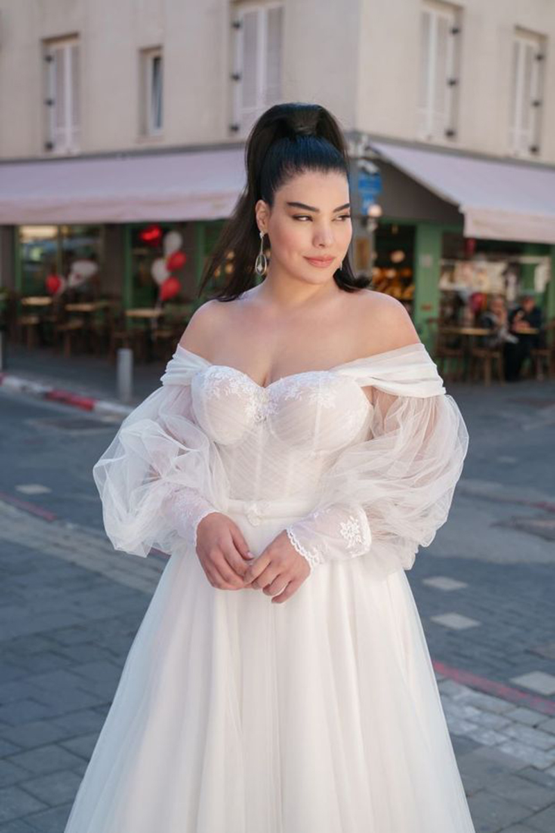 Chic Sweetheart Off The Shoulder Wedding Dresses Puffy Sleeve Backless A Line Bridal Gown Plus Size Bohemian Ruched Wedding Gown