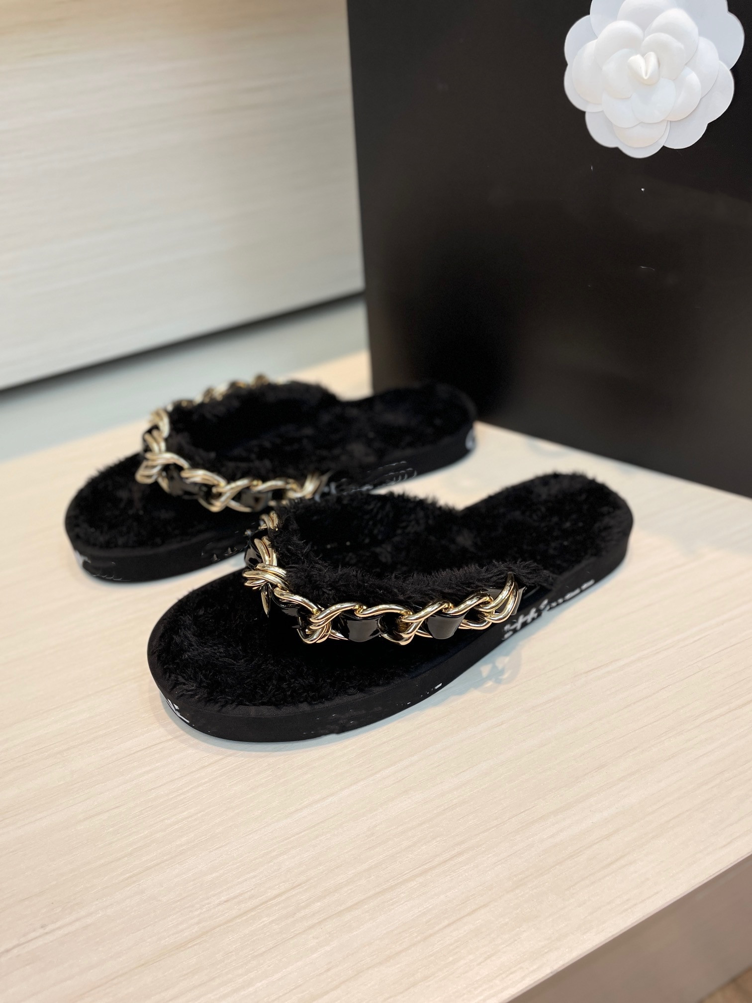 Slippers Sandals Women Designer Slides Fabric Rubber fur cotton Outsole Grass Green Thick Bottom Slipper wedge fluffy resort Sponge sliders 35-41