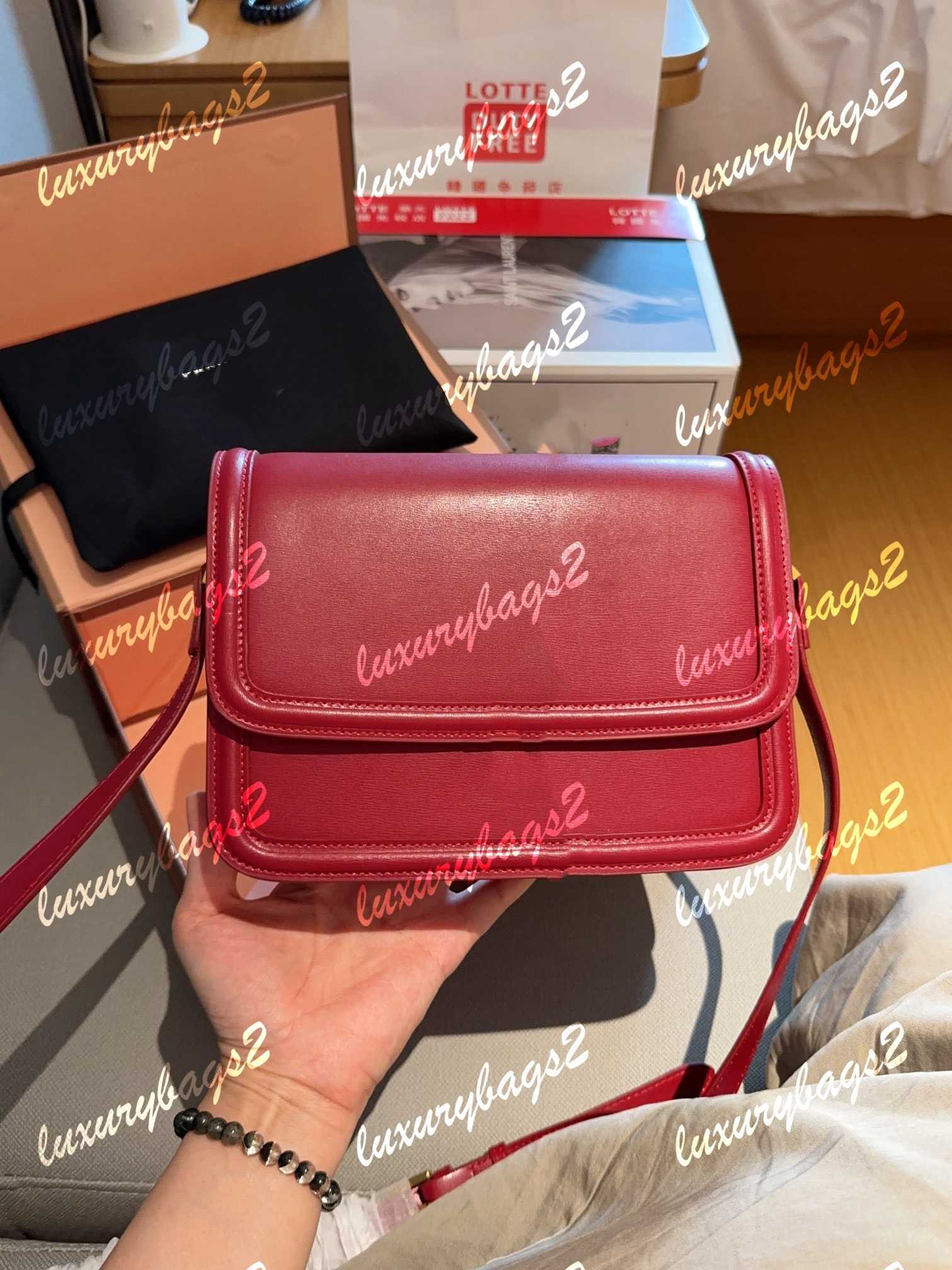 Solferino Bag Box Designer Fashion Bags Women Luxury Handbag Designer Bag Tote Shoulder Bags 23cm 4 Colors Designers Genuine Leather Handbags, Brown
Solferino Bag Box Designer Fashion Bags Women Luxury Handbag Designer Bag Tote Shoulder Bags 23cm 4 Colors Designers Genuine Leather Handbags, Brown