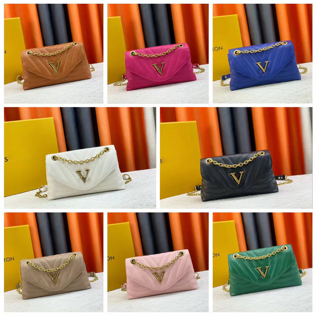 Luxury bag designer smooth leather fashion classic wallet square women's travel handbags brand metal sign shoulder clutch bags, Black
Luxury bag designer smooth leather fashion classic wallet square women's travel handbags brand metal sign shoulder clutch bags, Black