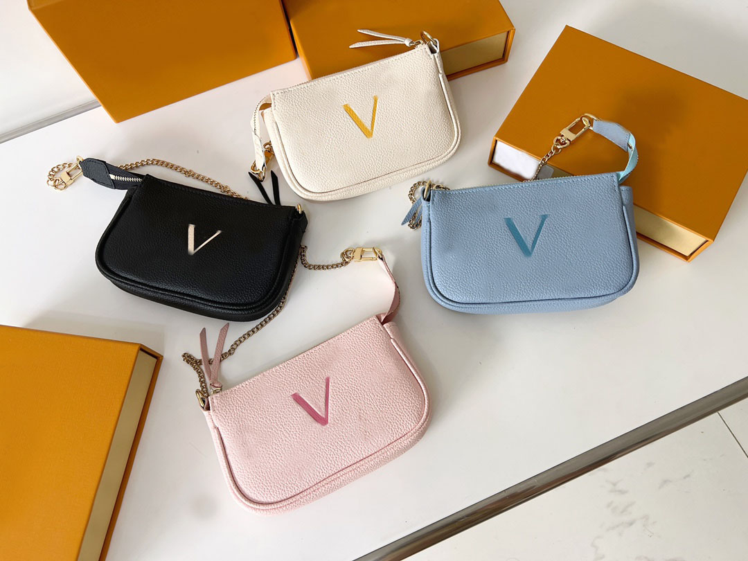Luxuries fatigue bag 2023 Shoulder bag is fashionable and suitable for capturing different classic shapes and charming styles AAAA0501, 0501/white
Luxuries fatigue bag 2023 Shoulder bag is fashionable and suitable for capturing different classic shapes and charming styles AAAA0501, 0501/white